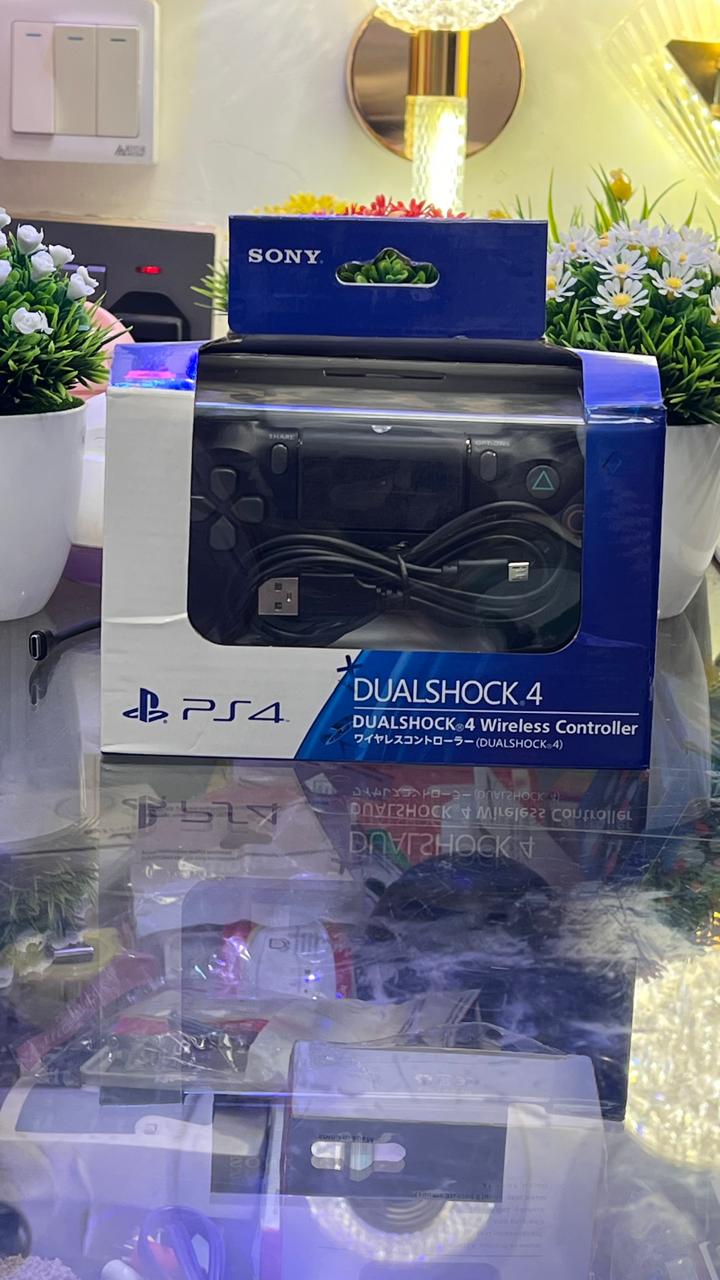 PS4 DualShock4 Wireless Controller - Game/Gaming Pads in Chuka, Kenya