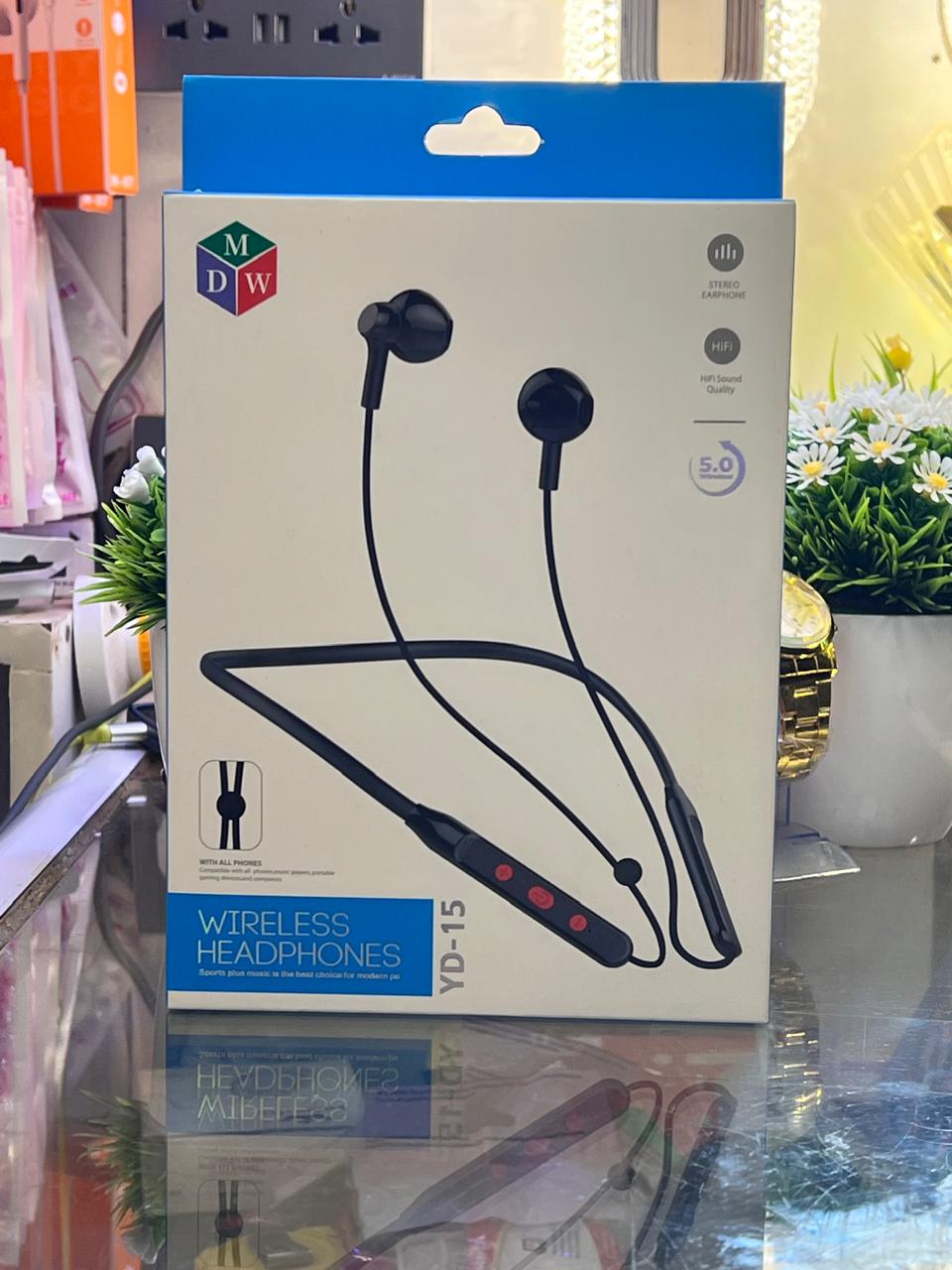 Wireless Headphones - Neck Headsets/Neckbands in Chuka, Kenya