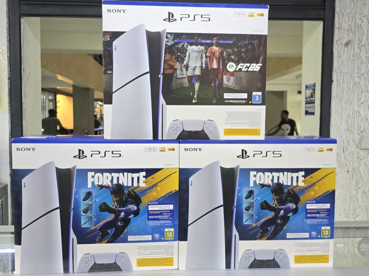 PS5 Slim - Game/Gaming Pads in Chuka, Kenya