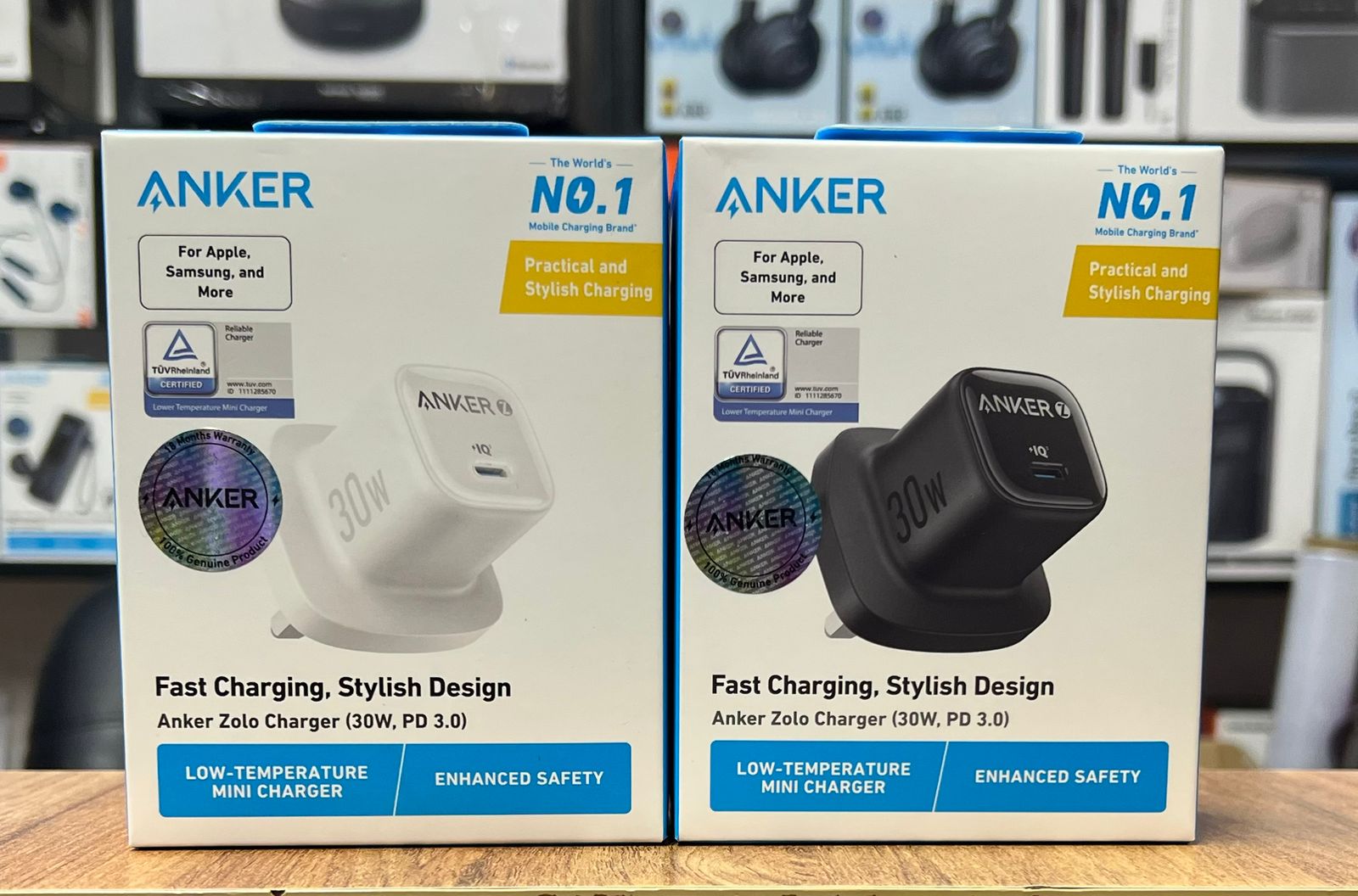 Anker Zolo Fast Charging with 30W & PD 3.0 - Chargers in Chuka, Kenya