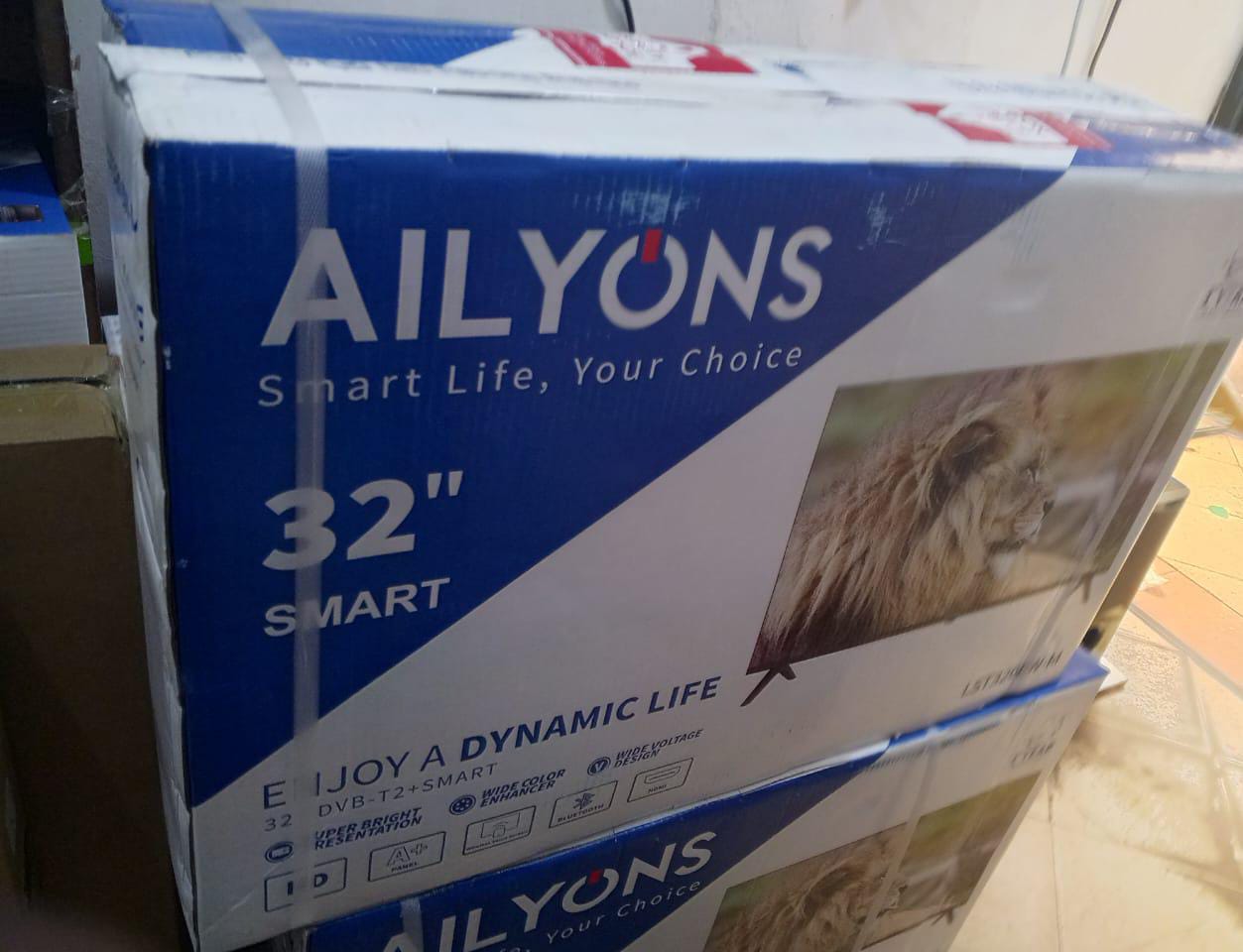 32 INCH Smart Ailyons - TVs in Chuka, Kenya